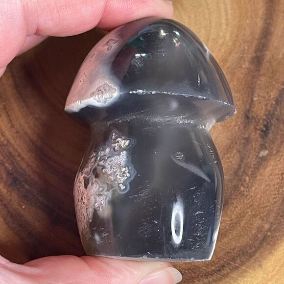 Orca agate mushroom carving crystal druzy black white - Picture 8 of 9